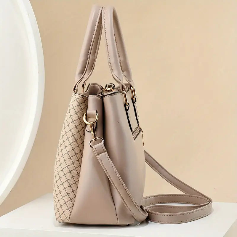 Amira Signature Leather Bag - Imagen 9