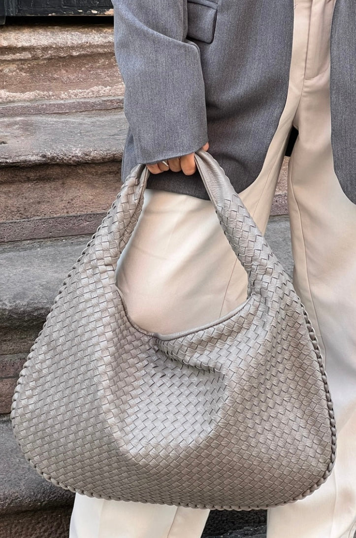 Vera Burgundy Woven Shoulderbag - Imagen 4