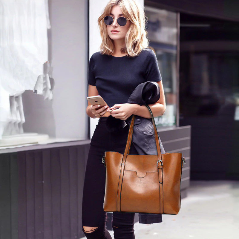 Harper Cognac Tote - Imagen 7