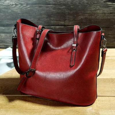 Vera Bucket Shoulder Bag