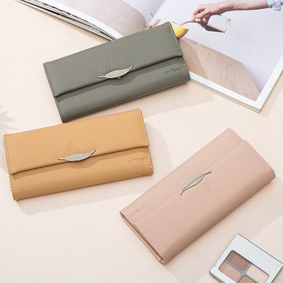 Ivy Leaf Clutch Wallet