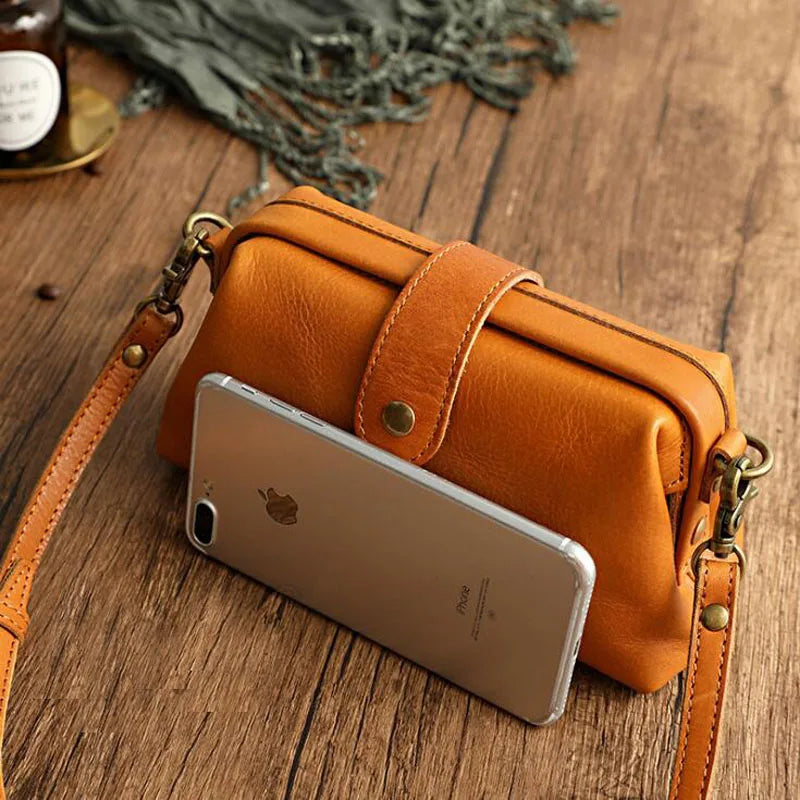 Ava Frame Crossbody - Imagen 4